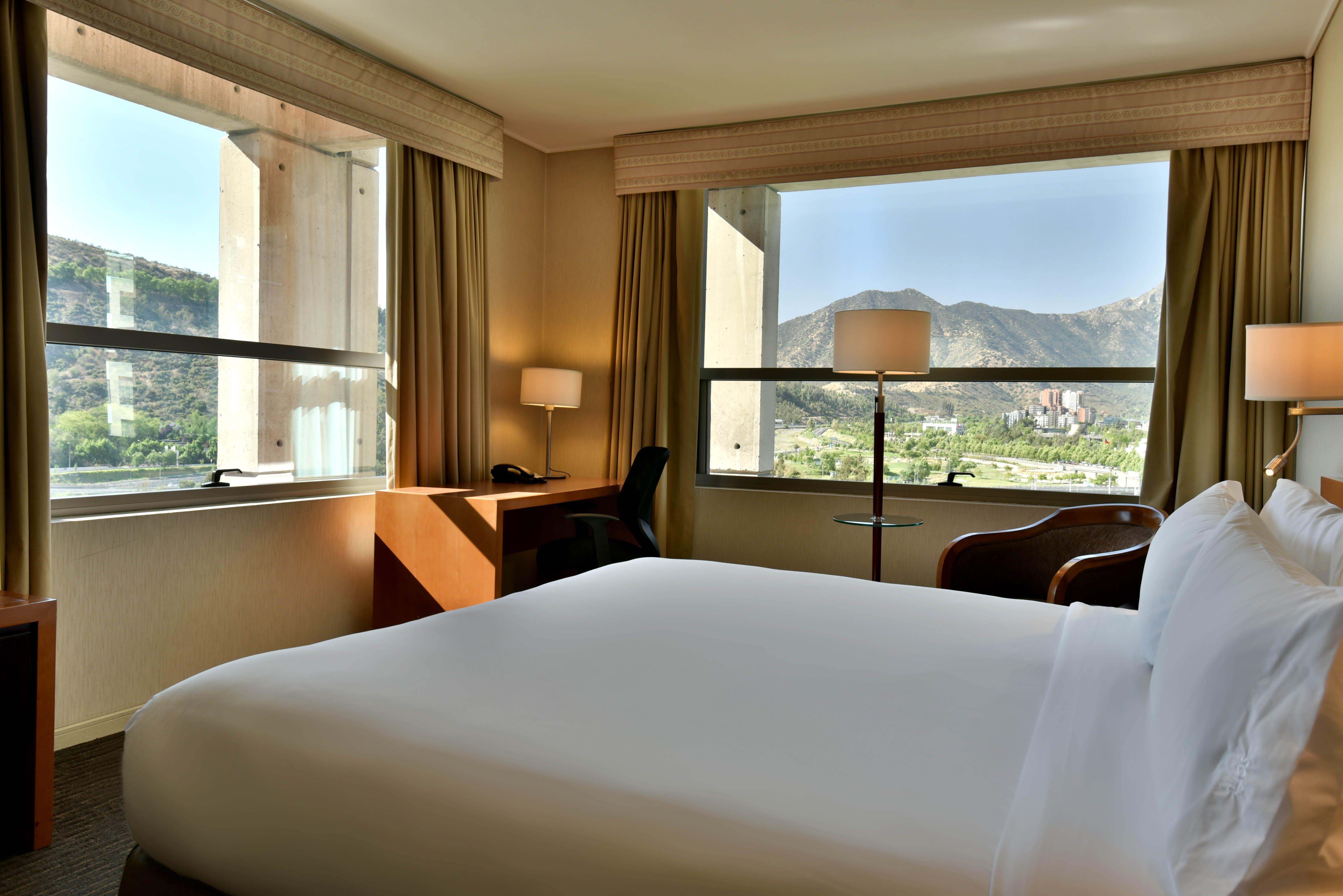 Holiday Inn Express Santiago Las Condes, An Ihg Hotel Εξωτερικό φωτογραφία